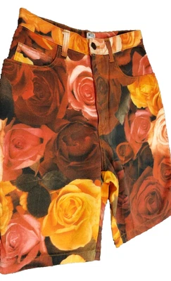 Moschino Rose Roses Shorts High Waisted 26 in Small MOSCHINO 90s Vintage Grunge - Image 1 of 4