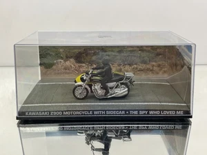 007 JAMES BOND KAWASAKI Z900 MOTORCYCLE WITH SIDECAR -1:43- GOOD IN SHOWCASE - Picture 1 of 4