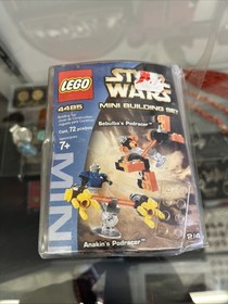 LEGO Star Wars 4485 Anakin&rsquo;s Sebulba&rsquo;s Podracers Mini Building Set
