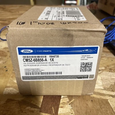 Conjunto enfriador de aceite original Ford CM5Z-6B856-A Foto 1 de 2