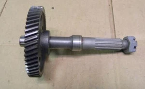 CONJUNTO DE ENGRANAJE DE TRANSMISIÓN FINAL SUZUKI FA50 CON TUERCA DE RETENCIÓN DE RUEDA - Imagen 1 de 2