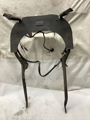 Yamaha Vision 550 Headlight Mounting Bracket — 第 1/4 张图片