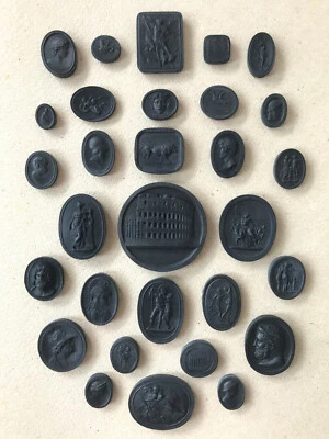 #6n. 30 selos de medalhões de gesso preto Grand Tour Cameos Intaglios Gem Impronte - Imagem 1 de 4