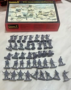 1:72 Caesar Miniatures 005 German Infantry With Winter Gear Mint Complete - Bild 1 von 3