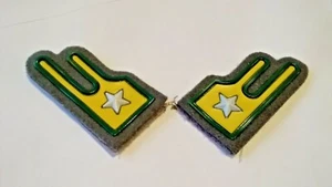 PAIR OF ITALIAN ARMY GORGET PATCHES  113TH - 114TH INFANTRY REGIMENT "MANTOVA"  - Foto 1 di 2