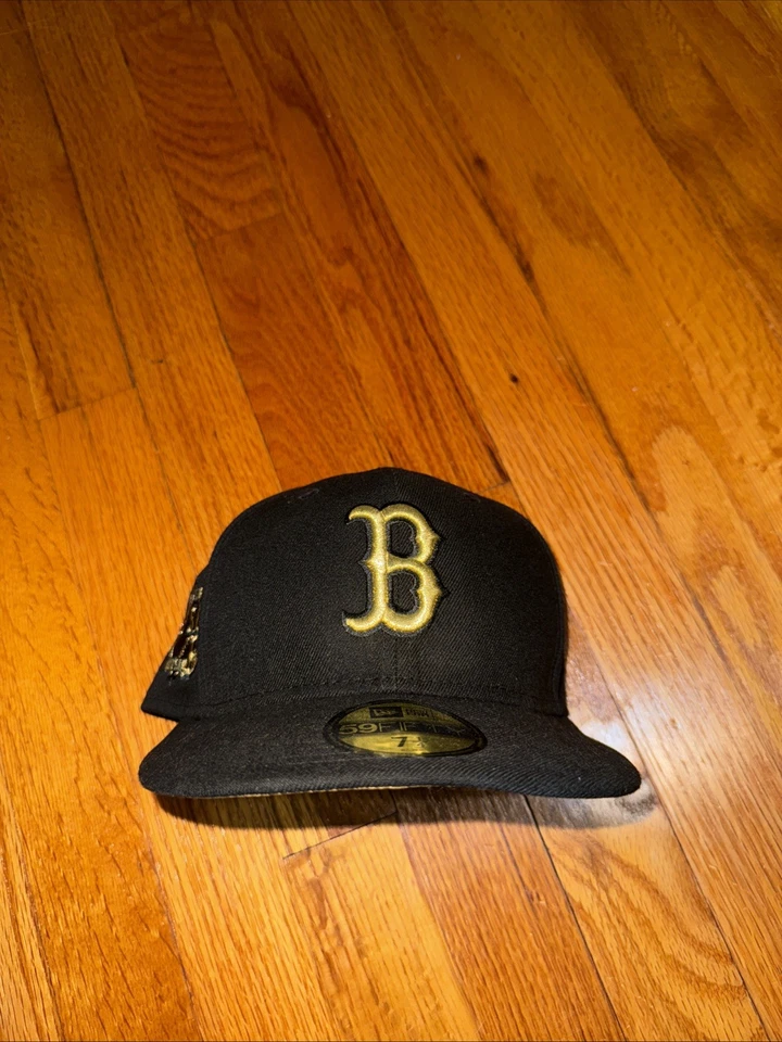 Boston Red Sox Fitted Black and Gold 7 1/4 - Image 1 of 1