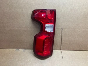 OEM 2019 2020 2021 2022 CHEVROLET SILVERADO 1500 2500 LED TAIL LIGHT LEFT NICE! - Picture 1 of 8
