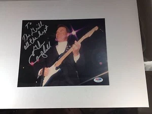 Glen Campbell Inscribed, In Silver, 8X10 Photo PSA Graded 9 MINT, "Rare Pose"   - Bild 1 von 6