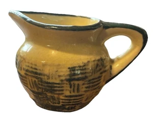 Handgefertigter Mini Milchkännchen Krug 2" grün Kreuz Schraffur Muster Vintage 50er Japan - Bild 1 von 3