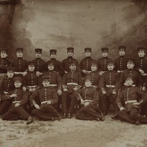 Fotografie Gruppenbild Polizeischule Klasse historisch Preußen Original um 1900 - Picture 1 of 5