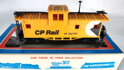 HO Scale Model Power 38' Wide Vision Caboose CP Rail Horn Hook Couplers - Image 1 of 2