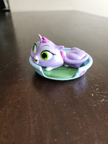 Disney Just Play PUPPY DOG PALS HISSY THE PURPLE CAT With Bed Figure Replacement Cover