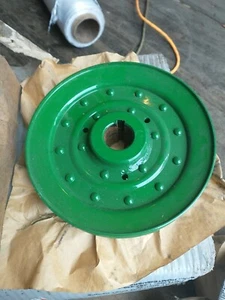 OE John Deere Pulley Sheave AH202006 - Picture 1 of 9