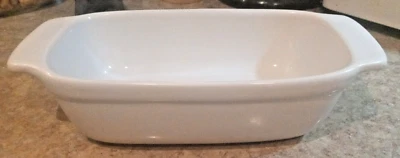 Farberware 9 X 6 X 3 Plato para Hornear de Cerámica con Asas, Blanco 1qt/0-94L Seguro para Horno Foto 1 de 4