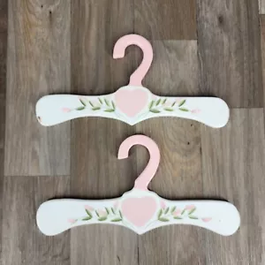 Hand Painted Wooden Kids Hangers Heart Floral Nursery Decor Set of 2 Vintage - Picture 1 of 10