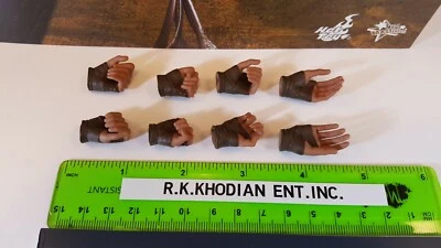 Armadura de entrenamiento Hot Toys MMS424 DC Wonder Woman 1/6 figura de acción solo 8 manos Foto 1 de 4