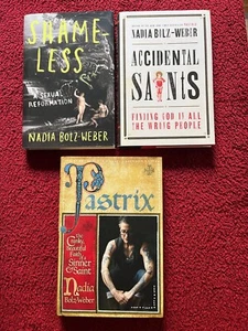 Lot 3 Nadia Bolz-Weber HC Pastrix Unfallheilige schamlos 2 SIGNIERT - Bild 1 von 5