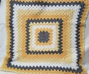 New Soft Baby Bassinet Blanket Cradle Receiving Blanket Hat Handmade Crocheted - Picture 1 of 4