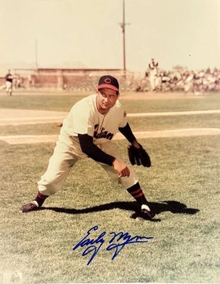 Foto 8x10 firmada por Early Wynn Cleveland MLB abolladuras menores - certificado de autenticidad (hof/cy/9xas) Foto 1 de 2