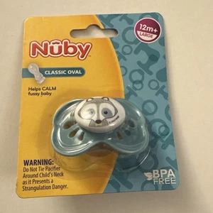 Ciuccio ovale classico Nuby aiuta a calmare procione blu senza BPA grande 12M+ D33 - Foto 1 di 2