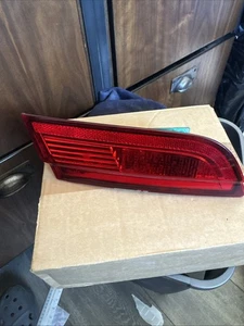 JAGUAR XF FANALE INTERNO POSTERIORE LATO GUIDA NS LH 4 PORTE BERLINA 8X2315K273CD - Foto 1 di 2