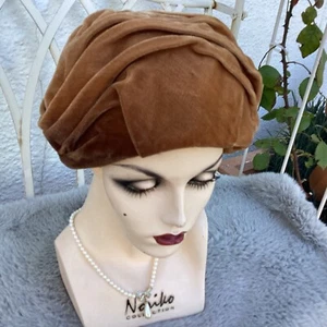 1960S Vintage Velvet Hat Lovely Bonnet Style - Picture 1 of 18