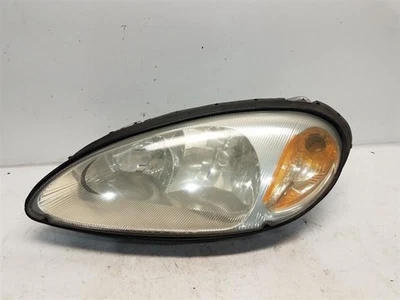 2001-05 Chrysler PT Cruiser Drivers Left Headlight *Cloudy* - Image 1 of 3