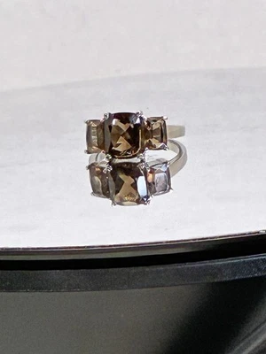 Anillo trilogía brasileño de cuarzo ahumado de acero inoxidable Foto 1 de 3