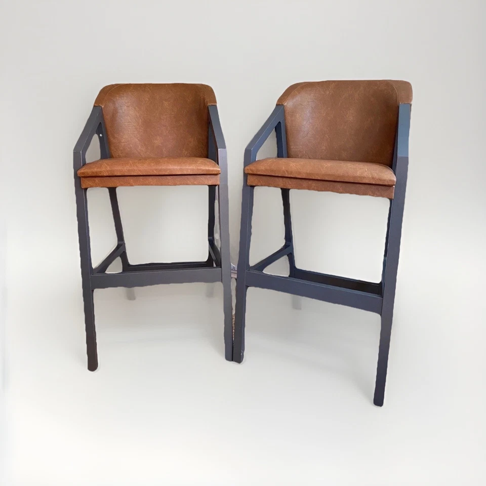 DESIGNER BAR /KITCHEN STOOLS FROM KNIGHTSBRIDGE FURNITURE ALFIE RANGE - Image 1 of 4
