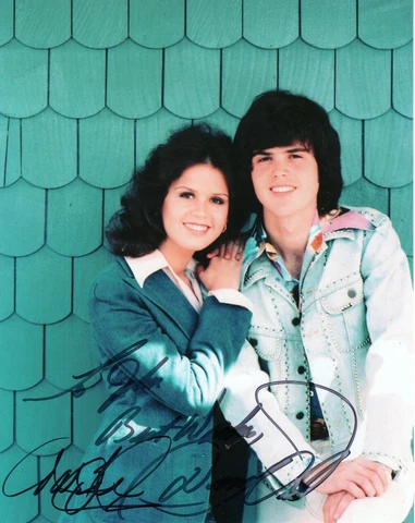 DONNY+MARIE OSMOND HAND SIGNED 8x10 PHOTO+COA       SIGNED BY BOTH       TO JOHN Cover