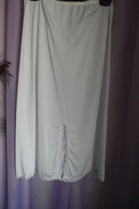 VTG BEAUTIFUL ST MICHAEL M&S WHITE WAIST SLIP UK 16/18 NWOT - Picture 1 of 6