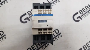 Schneider elektrischer Hilfsstromschütz LAD4RCU 110-250V - Bild 1 von 9