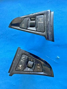 2014GMC TERRAIN W/GENUINE OEM STERING AUDIO RADIO CRUISE CONTROL SWITCH 22825473 - Picture 1 of 5