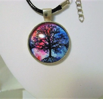 COLLAR-Árbol de la Vida Cabujón Colgante 20" Cordón de Seda Negro y Cadena Original Foto 1 de 4