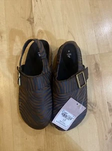 TU DAMEN-SLIPPER BRAUN MIT SCHNALLE GRÖSSE 4 STOFF - Bild 1 von 4