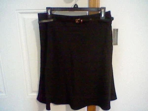 BRAND NEW WOMEN'S SIZE 8 PETITE COVINGTON BLACK SKIRT - Picture 1 of 6