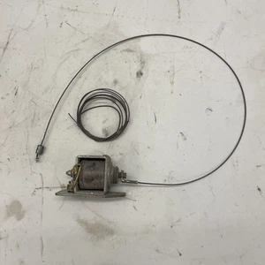 Ferrari Mondial Trunk Solenoid And Cable - Picture 1 of 7