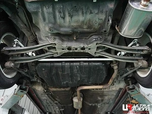 Barra estabilizadora trasera antivuelco Ultra Racing para Daihatsu G100 1.3 1.6 2x2 1987-1993 - Imagen 1 de 8