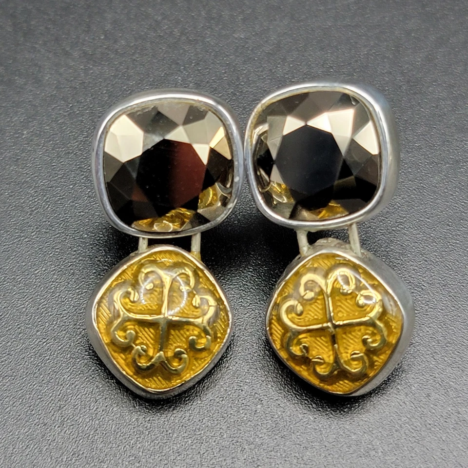 Pendientes colgantes Brighton The Dutchess de cuarzo ahumado enchapado en plata con bisel en oro Foto 1 de 4