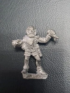 Citadel GW Warhammer 80s Empire C46 Villager Townsfolk Lord Rare Fish - Picture 1 of 2