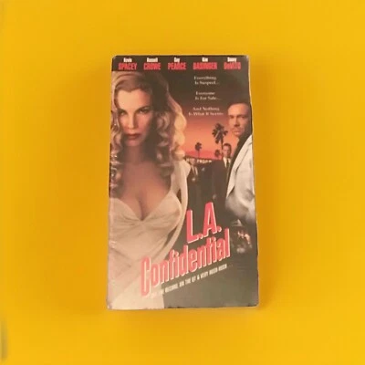 L.A. Confidential VHS Kevin Spacey Russell Crowe Kim Basinger Guy Pearce New - Image 1 of 2