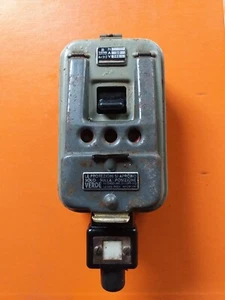 Interruttore BTicino 913 Trifase VINTAGE con Spina Trifase - Foto 1 di 3