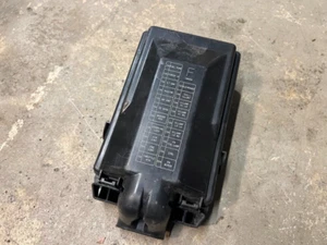 2008 Infiniti G37 COUPE 5 Speed Automatic Fuse Box IPDM Power Module - Picture 1 of 5