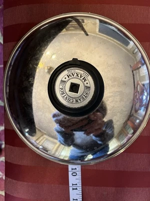 Medidas de tapa de vacío de acero inoxidable Saladmaster enumeradas Foto 1 de 4