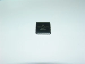 Motorola MC68HCP11E1CFN2 MICROPROCESSOR NOS Lot of 65pcs - Picture 1 of 2