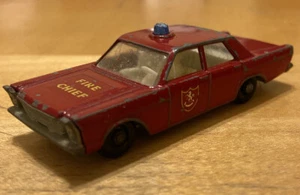 VINTAGE MATCHBOX #59 FORD GALAXIE FIRE CHIEF CAR ENGLAND LESNEY 1966 Rare FreeSh - Picture 1 of 8