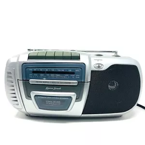 Lenoxx Sound AM/FM Radio Cassette Recorder CT-992 4C Battery or AC - Picture 1 of 8