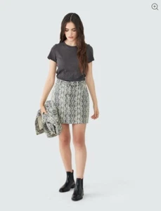 Blank NYC Snake Along A Line Mini Skirt, Snake Design, Size 25/0 New With Tags - Picture 1 of 6