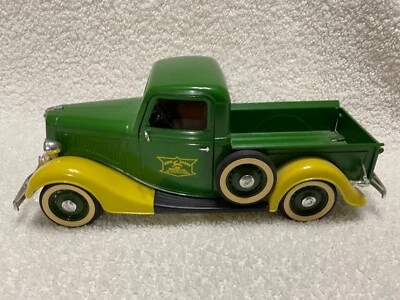 Solido 1936 Ford V8 John Deere Pickup Truck 1/19 scale Diecast - Image 1 of 4