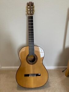 ON SALE NOW Aria Matsuoka No.30F - Japanese vintage flamenco guitar from 1970's